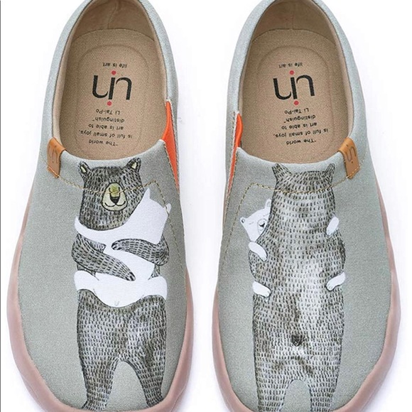 Shoes - UIN  Womens Bear Hug’s Travel Shoes